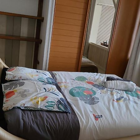 Appartement Vue Mer, Rdc, Plage De Trestrignel Perros-Guirec Exterior photo